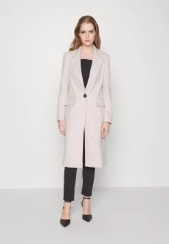 Classic Coat - Classic Coat