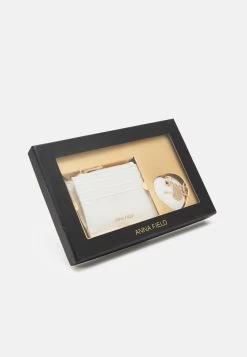 Anna Field Set - Business Card Holder -White -Anna Field 4dd37b753ac04661b21ea47b79a57e07