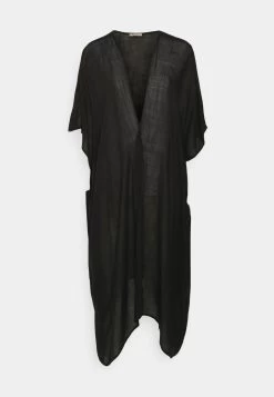 Anna Field Beach Accessory - Beach Accessory -Anna Field 7b14f03c68334818b859f4999450eda9