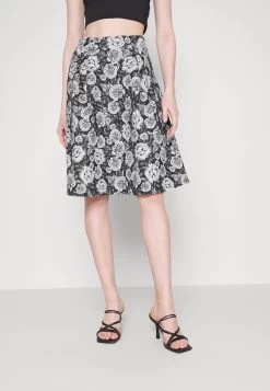A-Line Skirt - Black/White