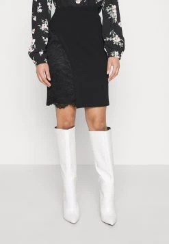 Panel Asymmetric - Mini Skirt