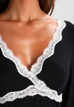 Anna Field Heidi Long Sleeves Viscose Nightdress - Nightie - Black -Anna Field 9cbb26f39b384778a8a395532fe9436b